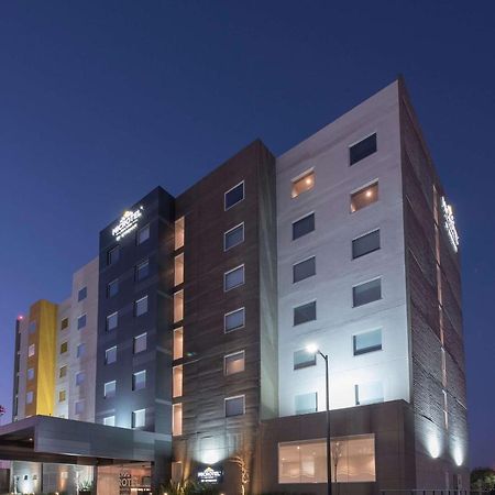 Microtel Inn & Suites By Wyndham Guadalajara Sur Palomar Εξωτερικό φωτογραφία